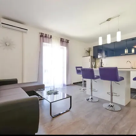 Fsk Center Апартаменти *