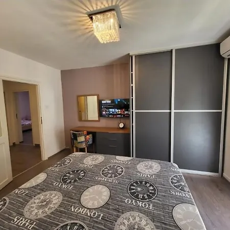 Apartment Fsk Center *